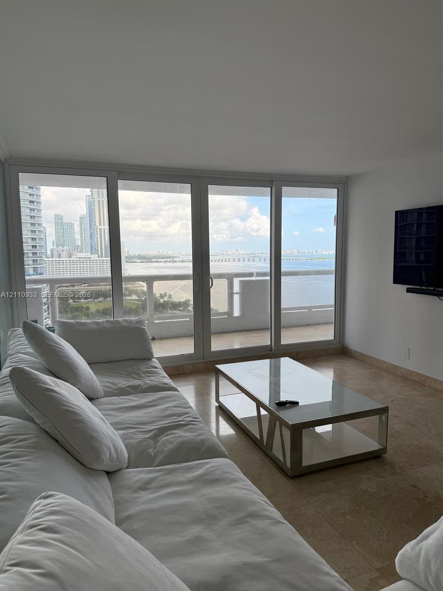1717 N Bayshore Drive A-2147 Property Photo 4