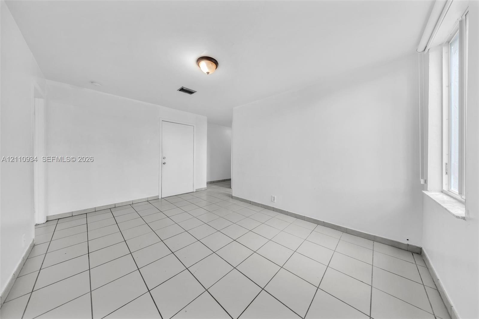 1853 Sw 17th Street 4 Property Photo 8