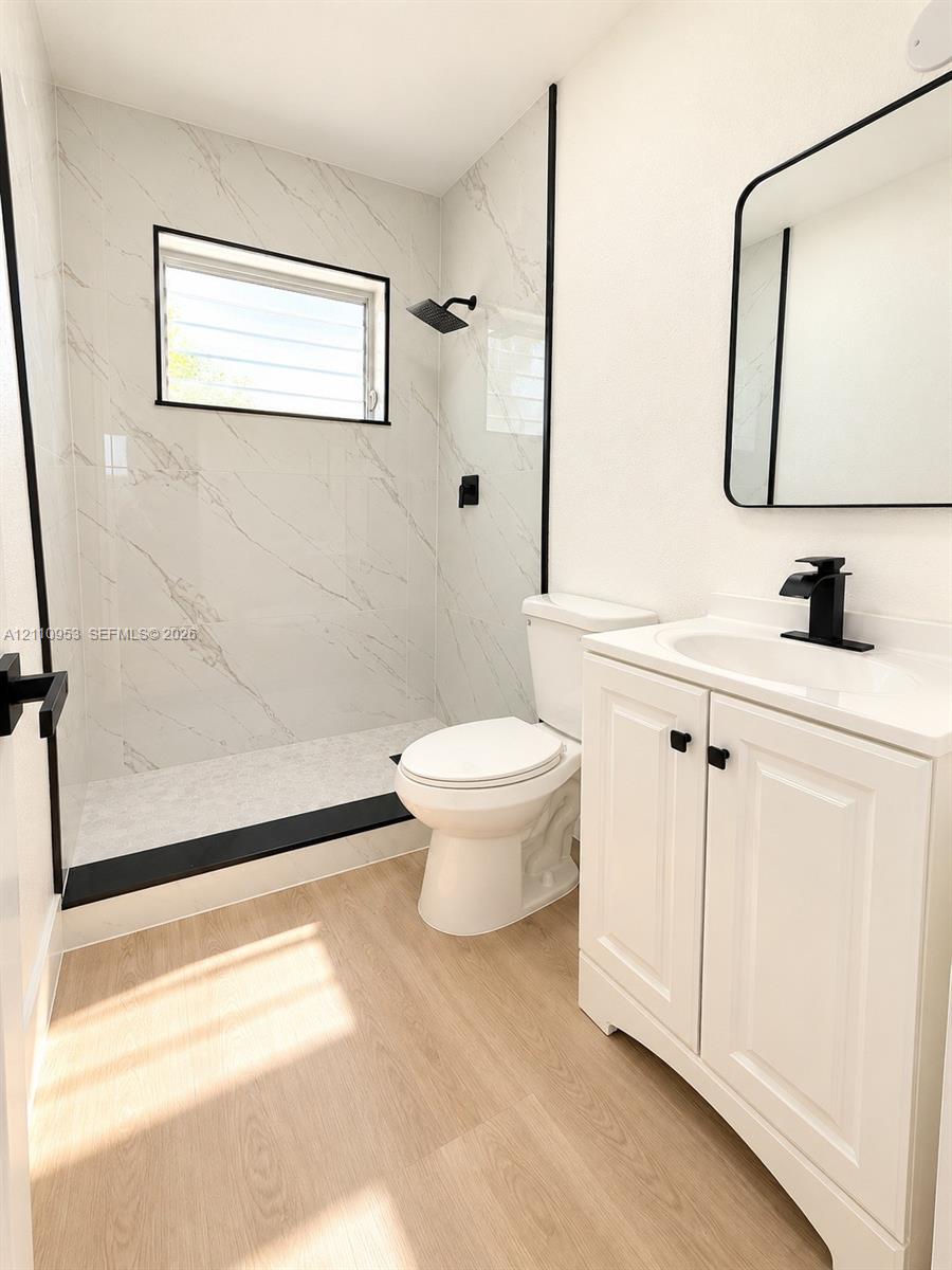 420 Sw 71st Way Property Photo 16