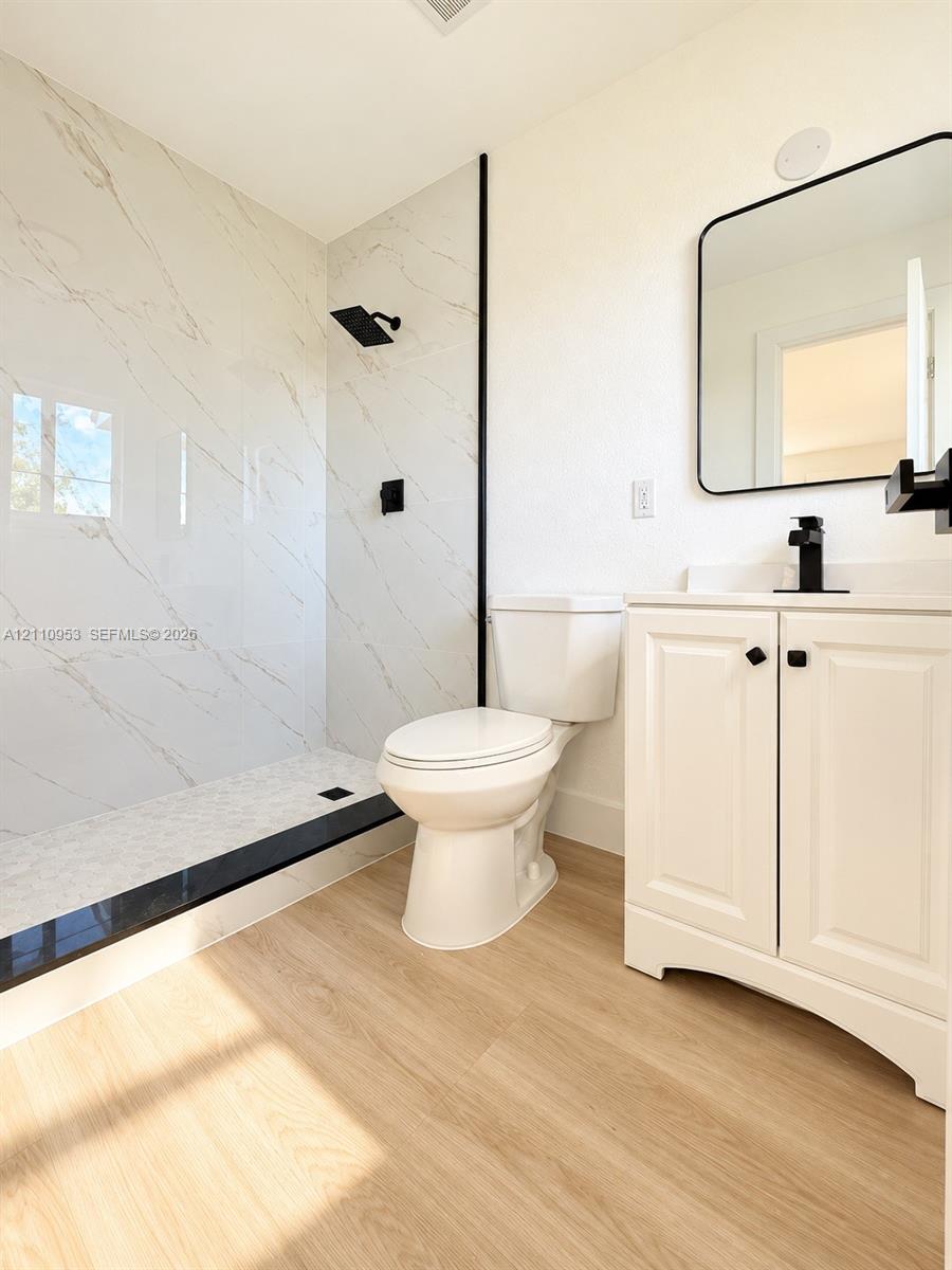420 Sw 71st Way Property Photo 18