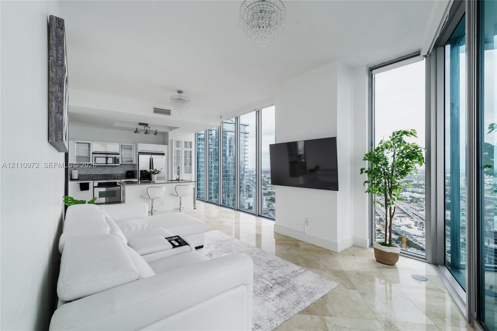 888 Biscayne Boulevard 4712 Property Photo 9