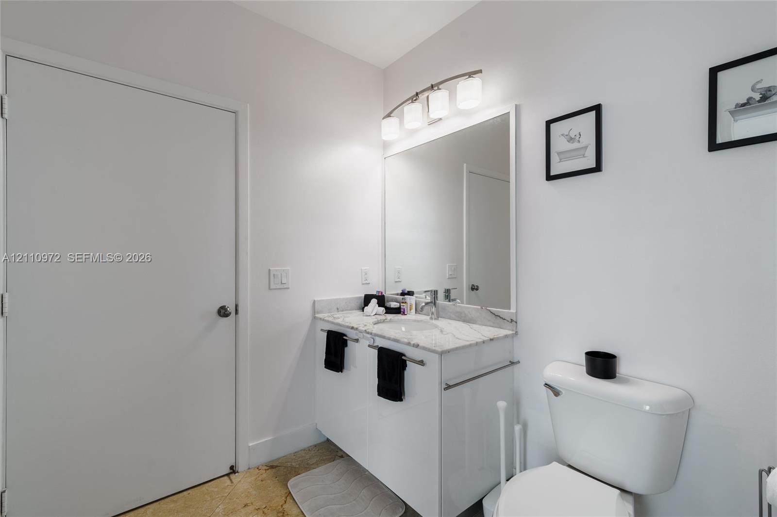 888 Biscayne Boulevard 4712 Property Photo 33