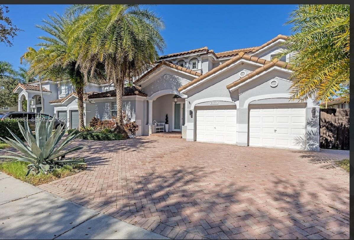 12235 Sw 121st Terrace Property Photo 4
