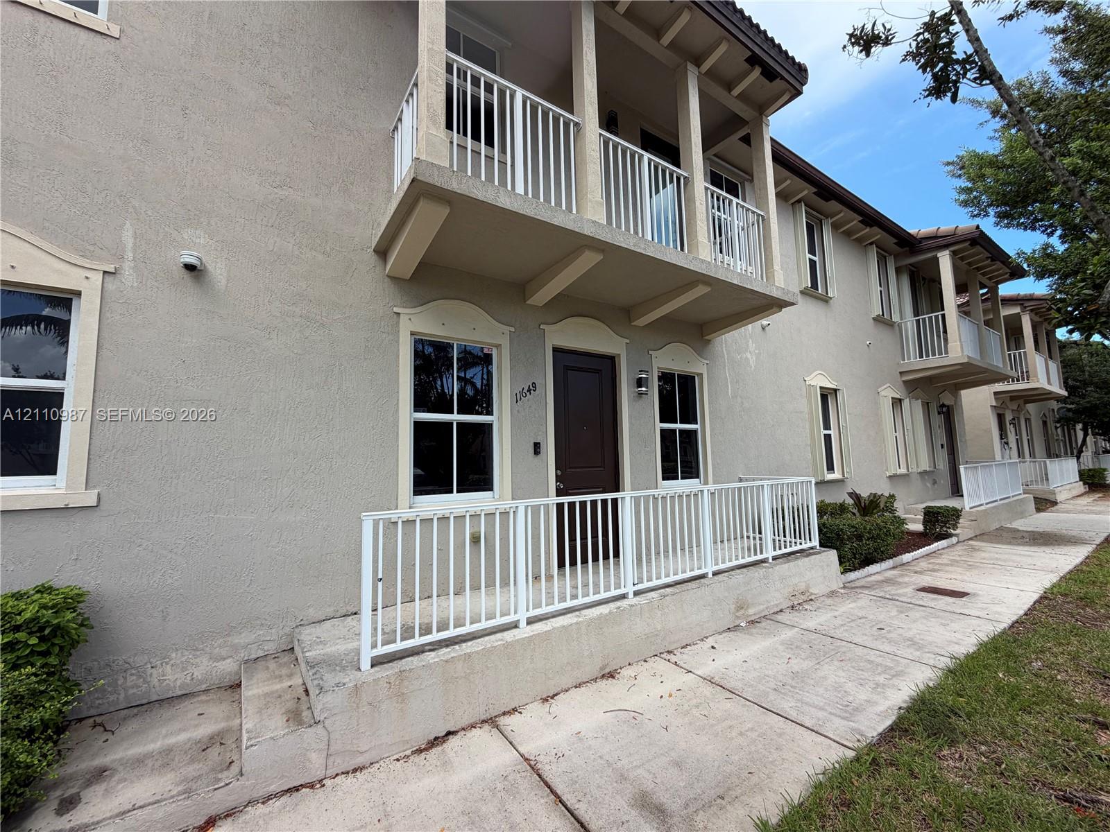 11649 Sw 244th Street Property Photo 12