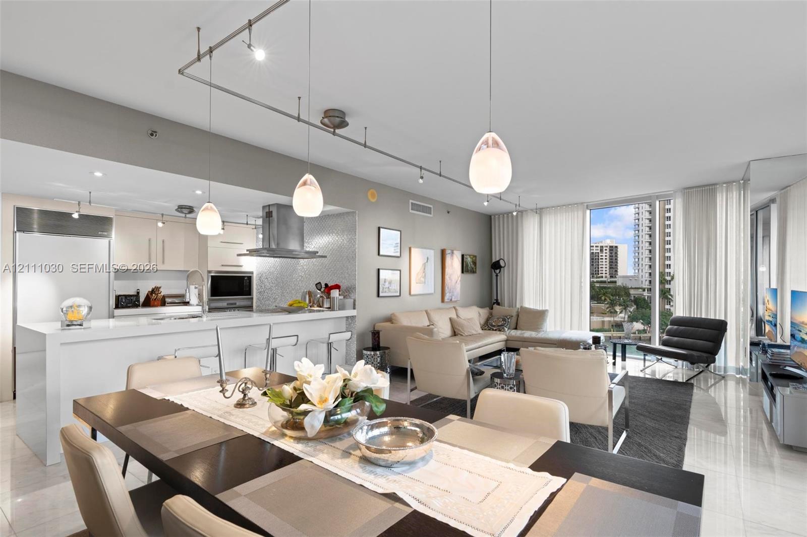 495 Brickell Avenue 501 Property Photo 8