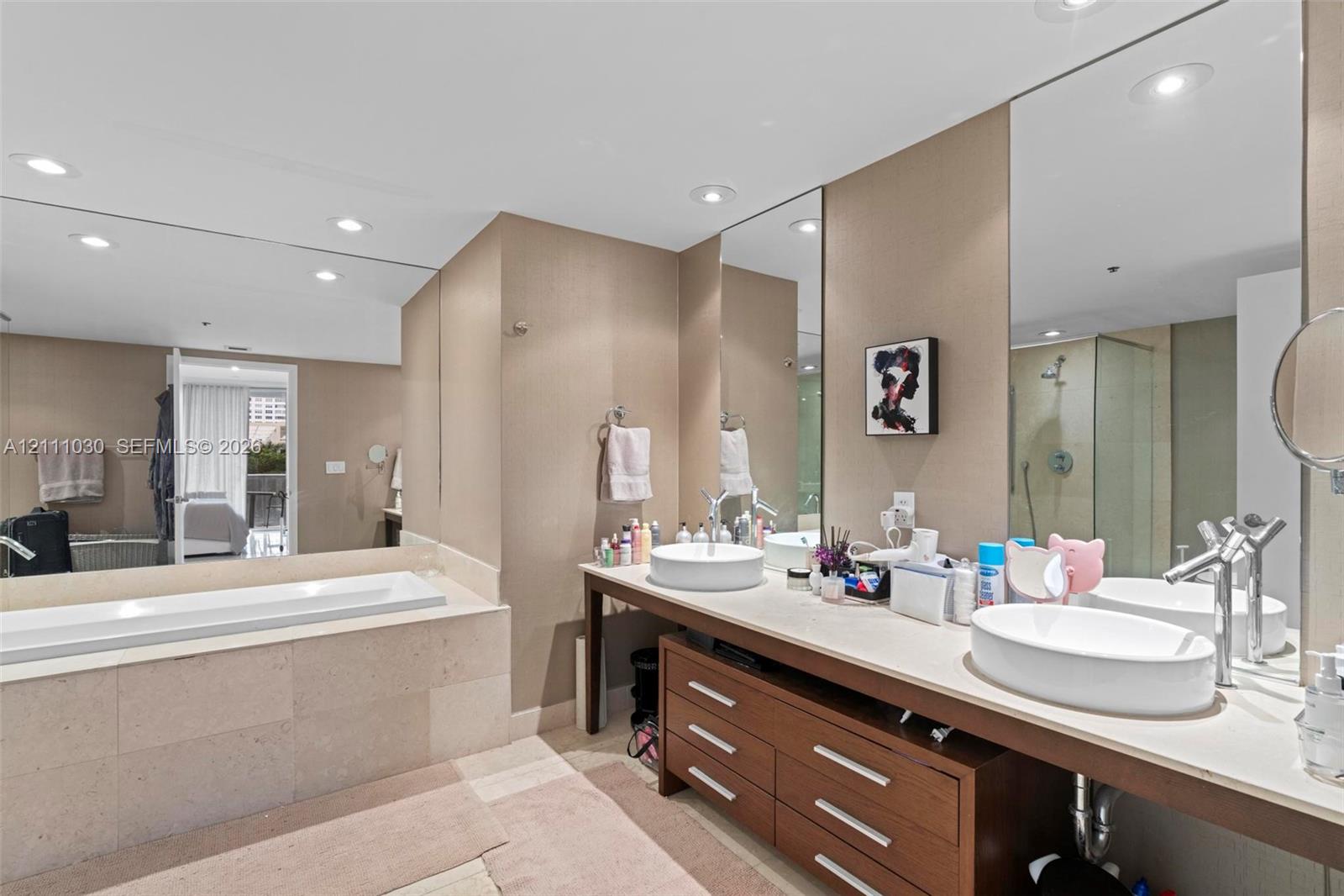 495 Brickell Avenue 501 Property Photo 18