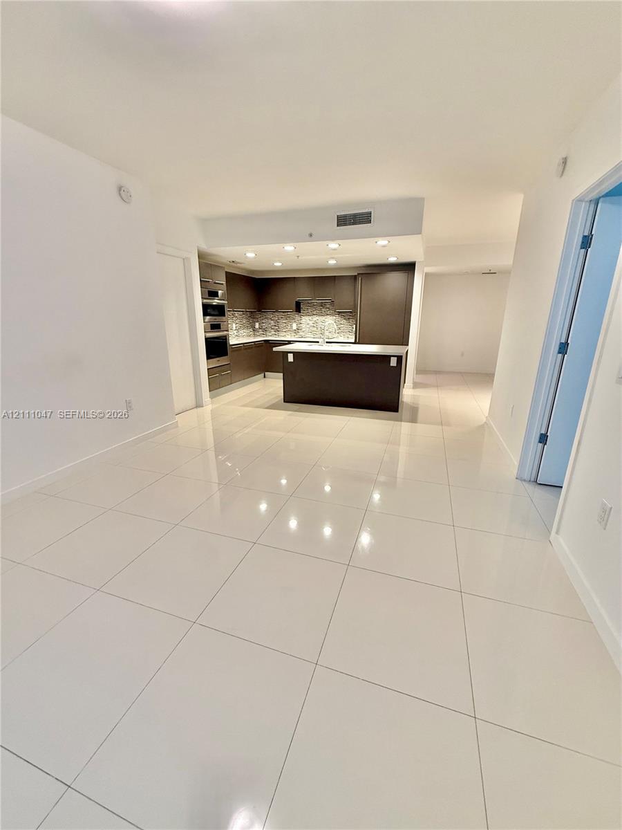 7661 Nw 107th Avenue 207 Property Photo 12