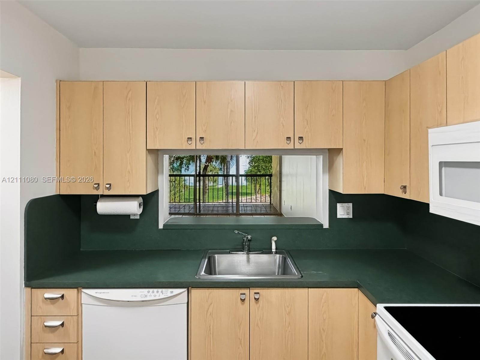 10845 Sw 112th Avenue 312 Property Photo 16
