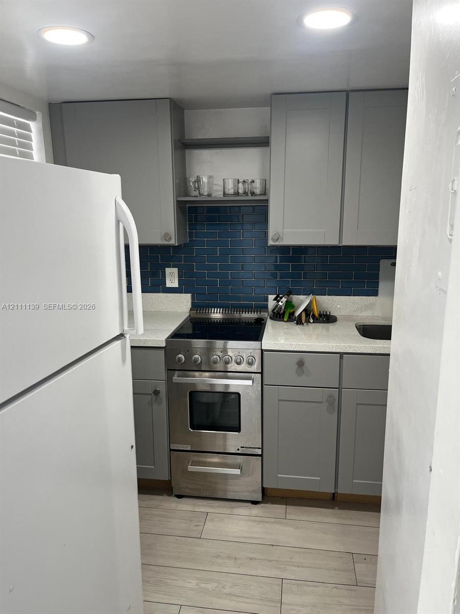 1333 E Hallandale Beach Boulevard 236 Property Photo 10