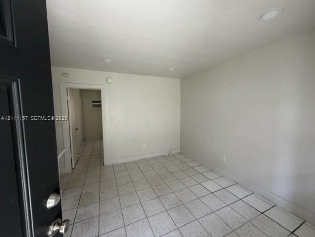 110 W 26th Street 2 Property Photo 4