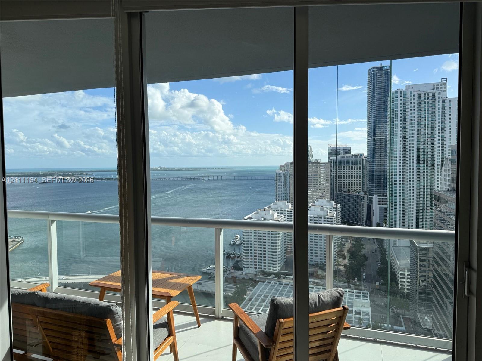 495 Brickell Avenue 3507 Property Photo 1