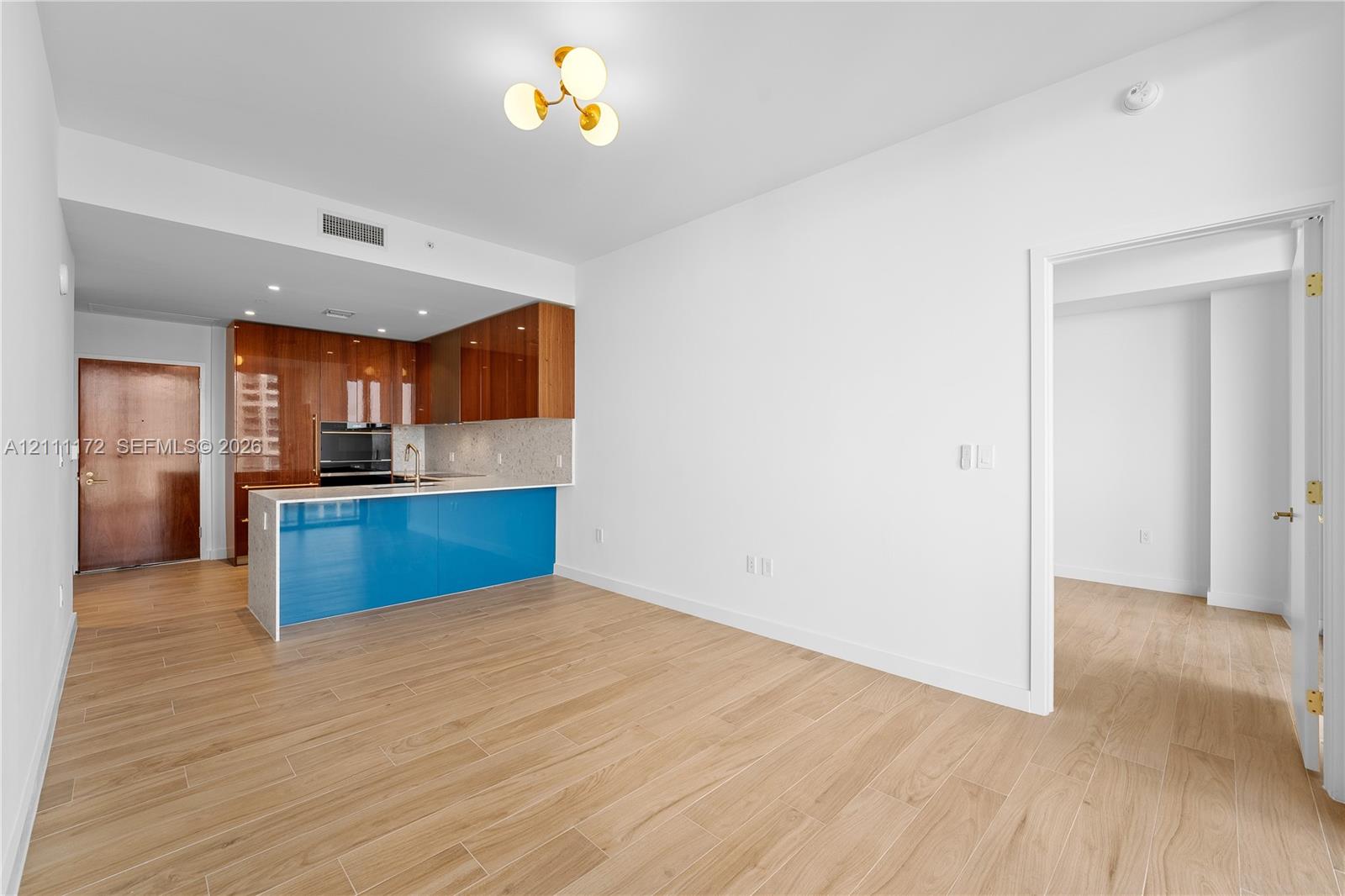 2678 Tigertail Avenue 1203 Property Photo 3