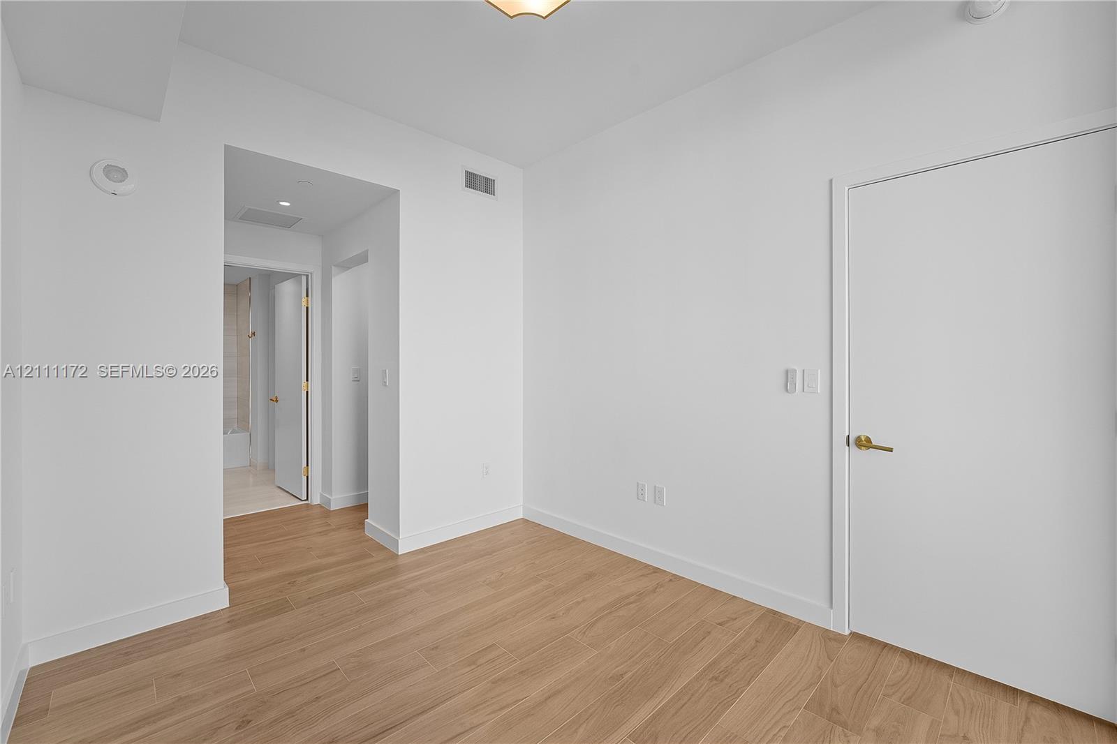 2678 Tigertail Avenue 1203 Property Photo 15