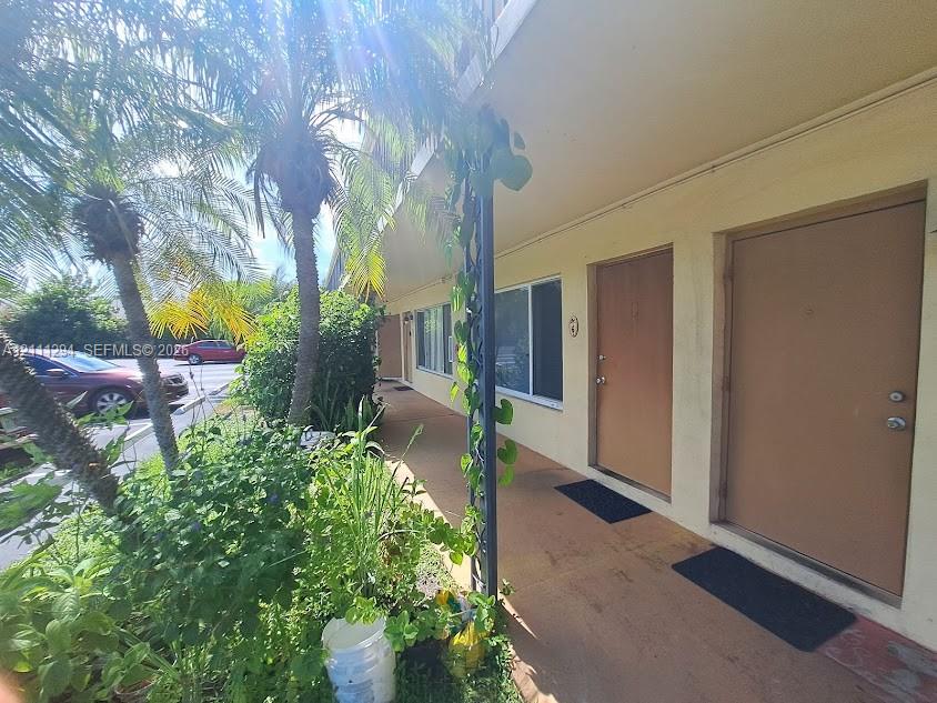 2303 S Federal Highway 8 Property Photo 1