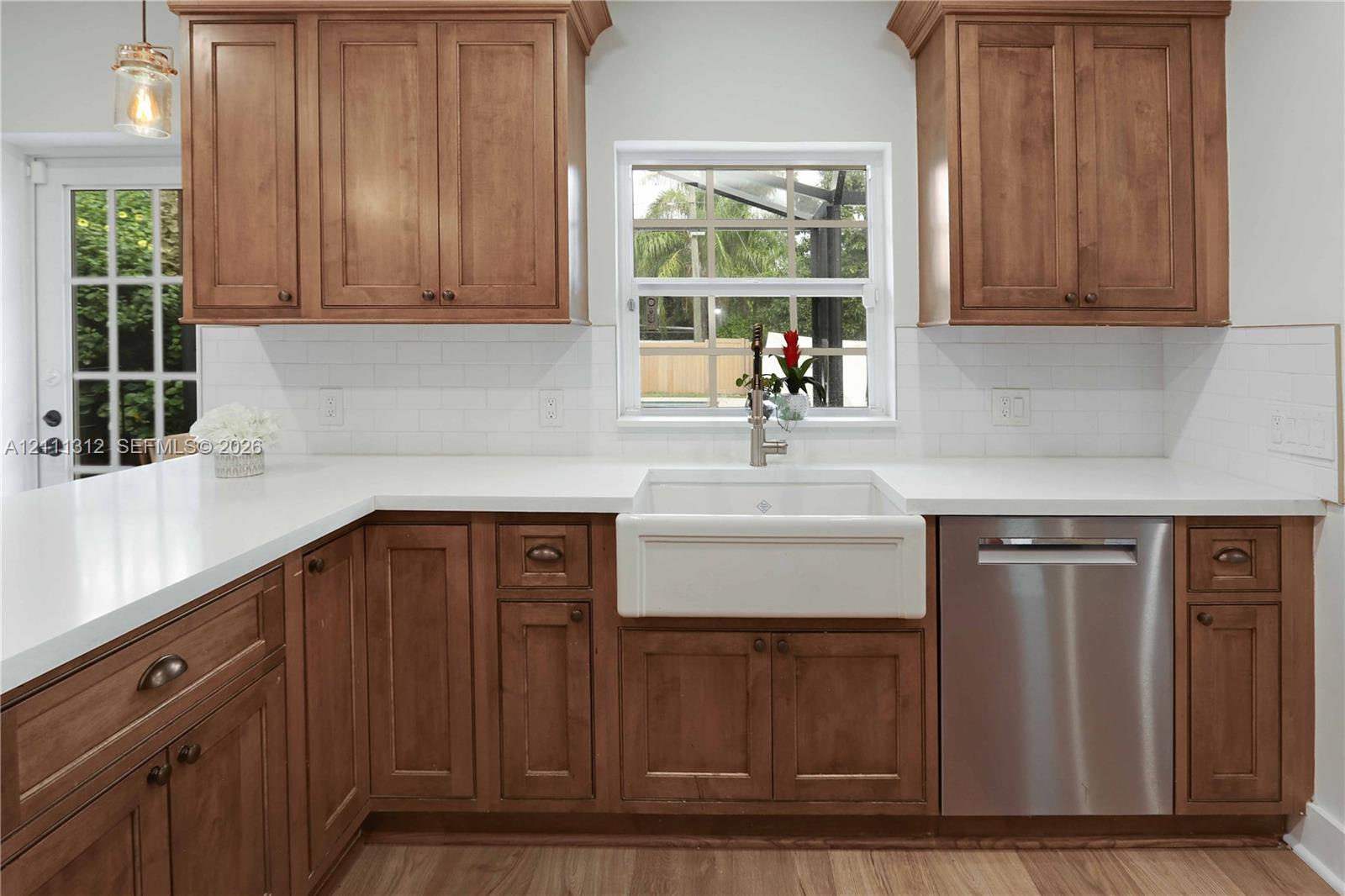 1417 Jackson Street Property Photo 13