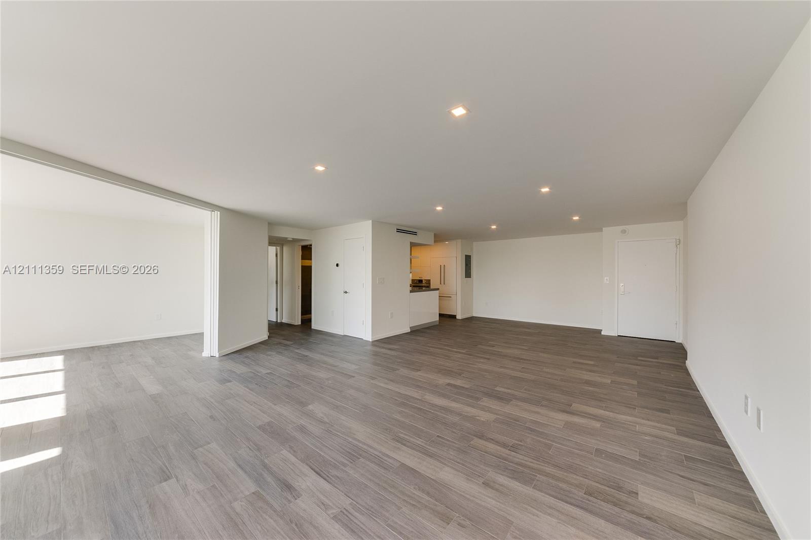 11 Island Avenue 908 Property Photo 16
