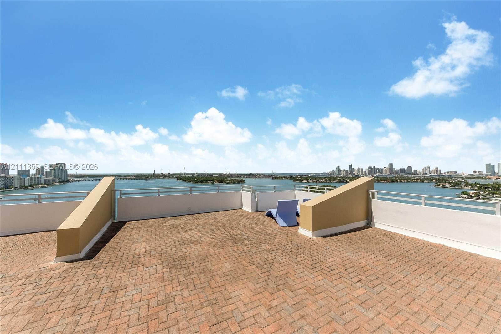 11 Island Avenue 908 Property Photo 18