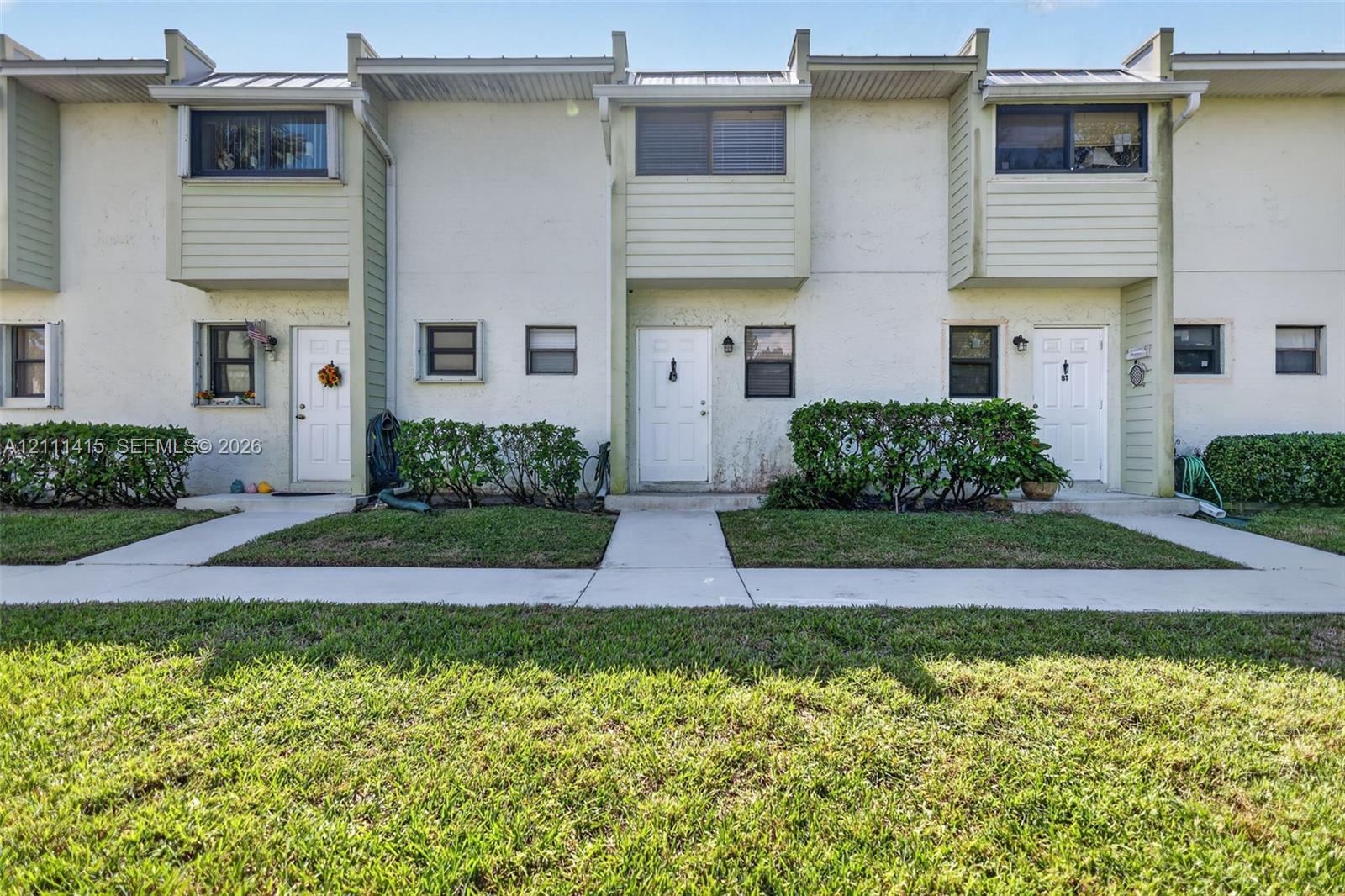9423 S Ocean Drive 80 Property Photo