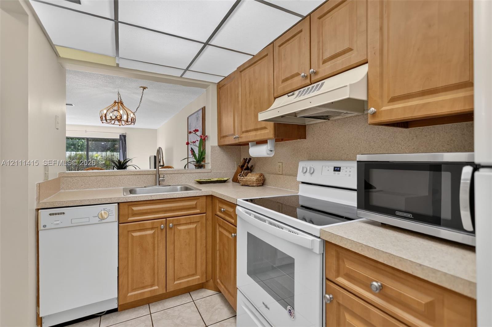 9423 S Ocean Drive 80 Property Photo 10