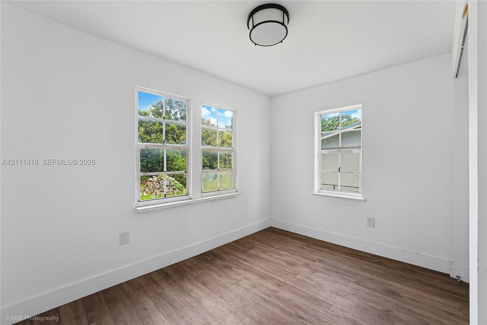 1053 Nw 55th Street Property Photo 10