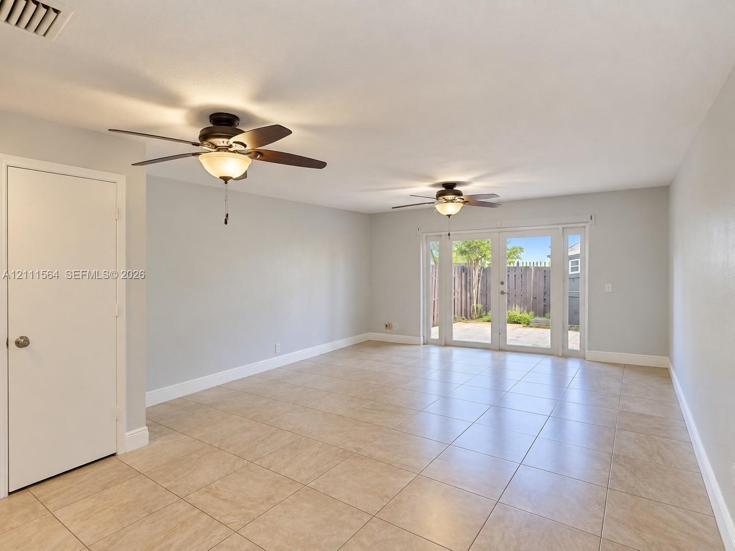 12025 S Las Palmas Drive 12025 Property Photo 10