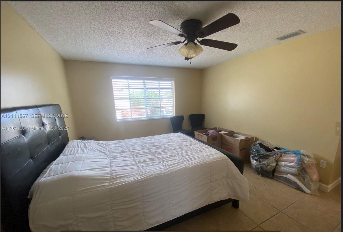 21514 Sw 90th Avenue Property Photo 6