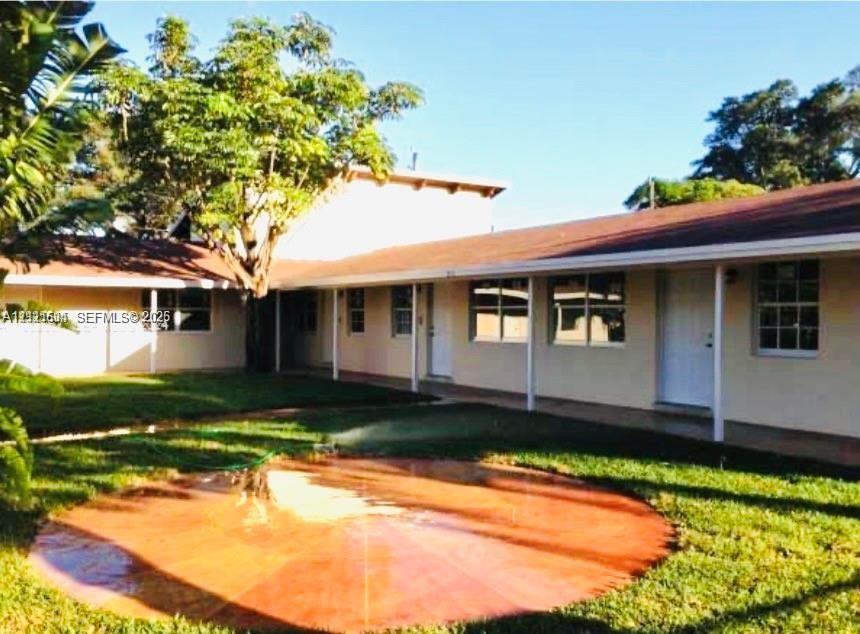 1800 Miami Road 2 Property Photo 1