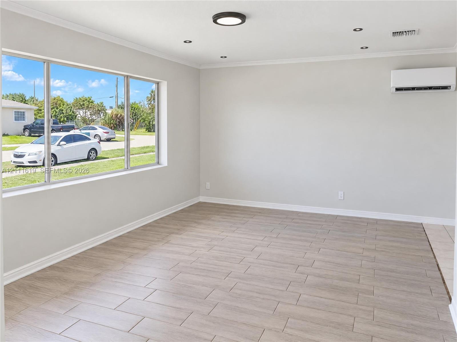 18105 Nw 7th Court Property Photo 3