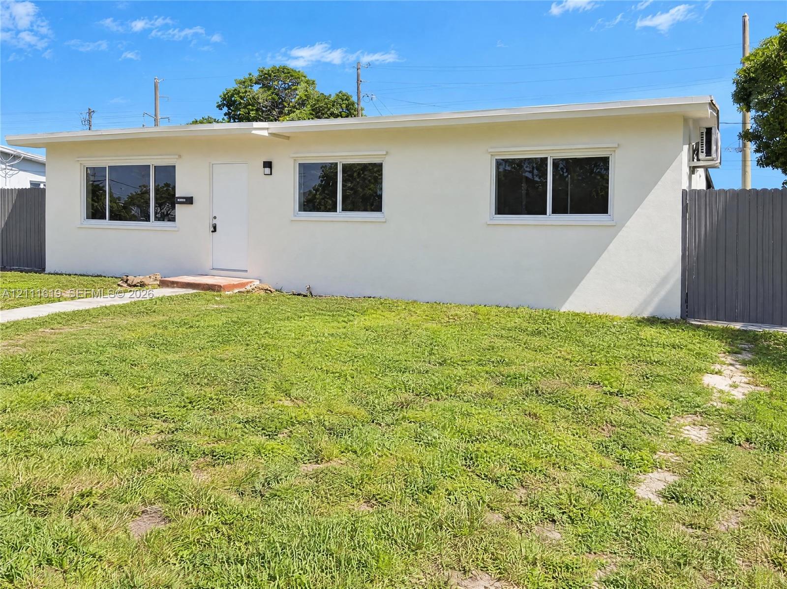 18105 Nw 7th Court Property Photo 15