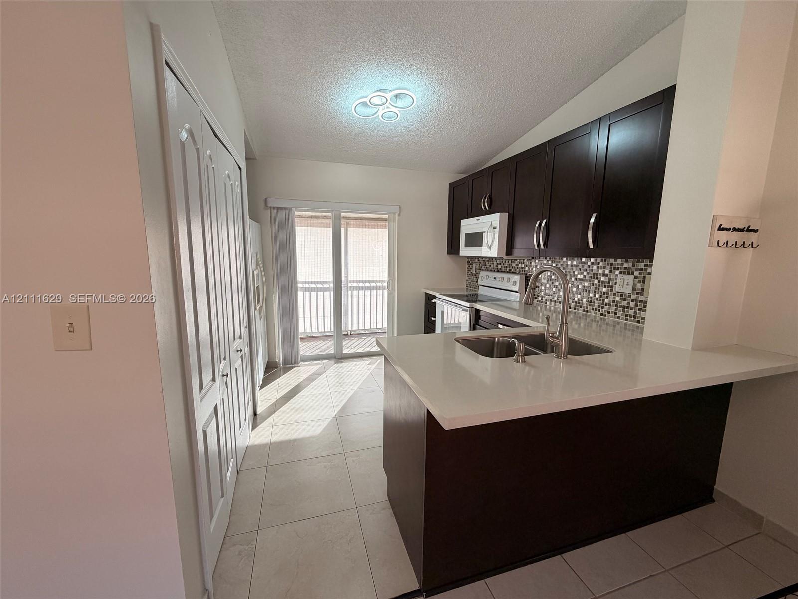 2425 W 76th Street 204 Property Photo 1