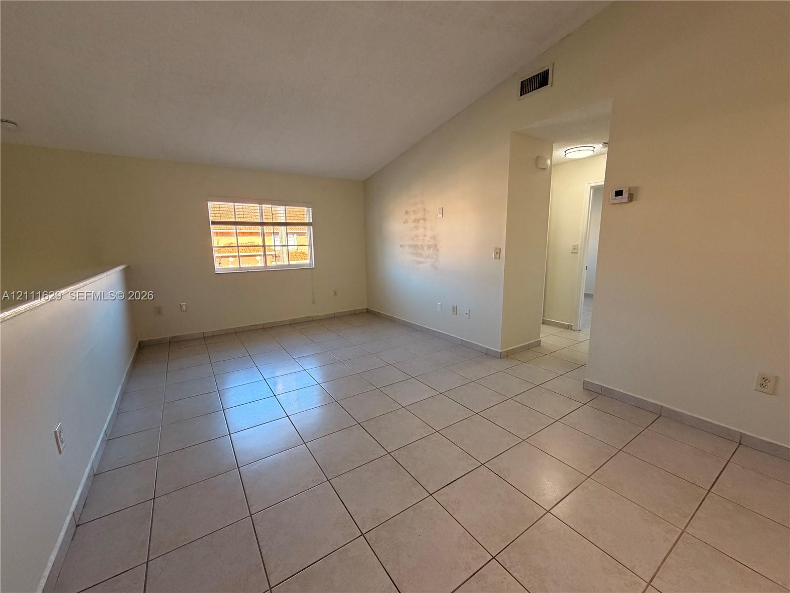 2425 W 76th Street 204 Property Photo 5