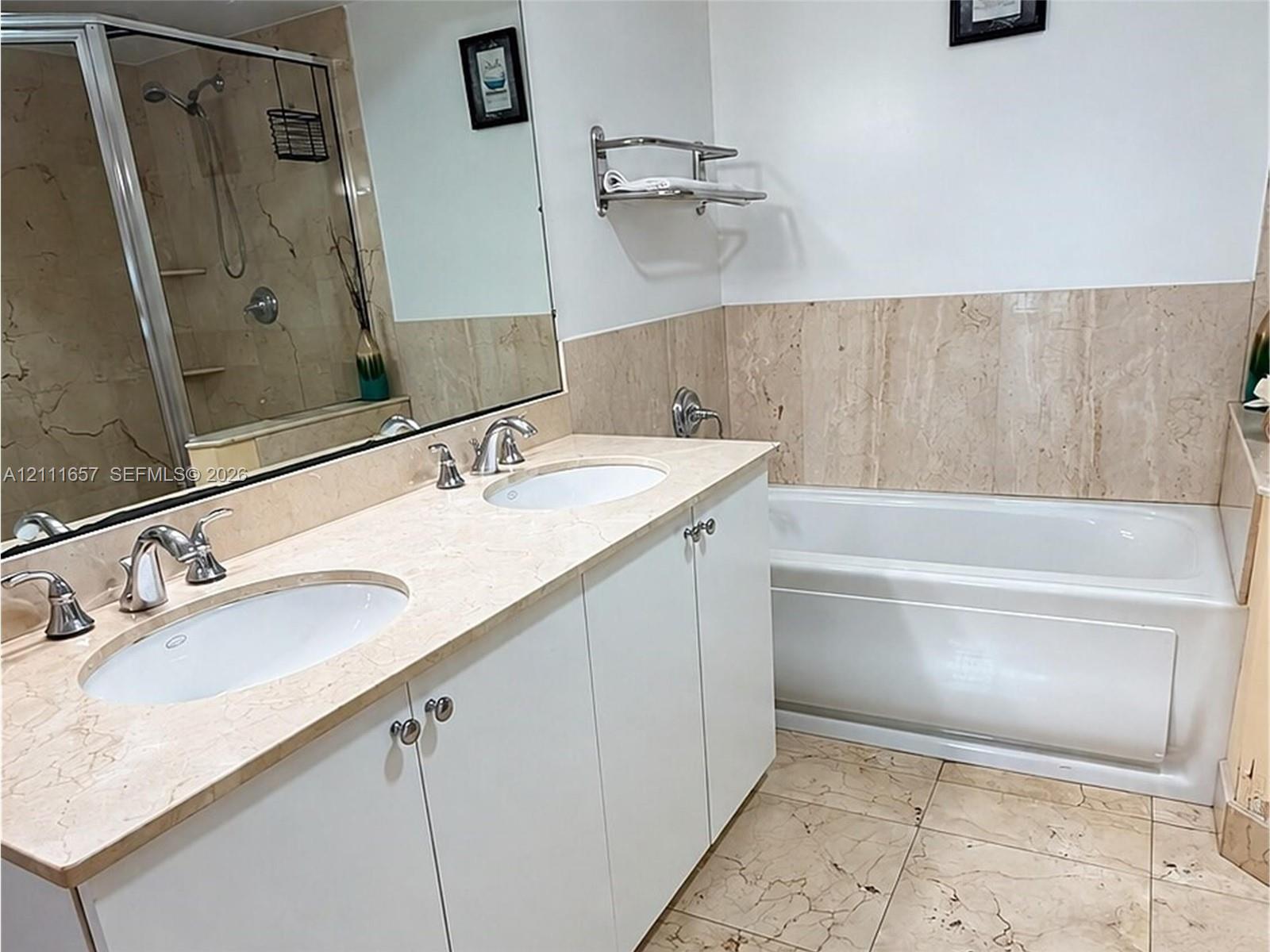 17555 Atlantic Boulevard Ph5 Property Photo 13