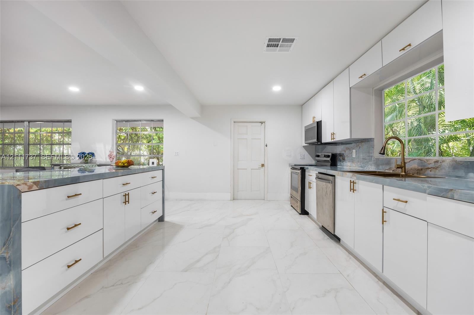528 Sevilla Avenue Property Photo 3