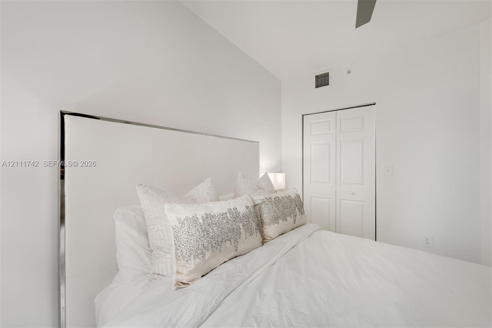 2000 N Bayshore Drive 619 Property Photo 20