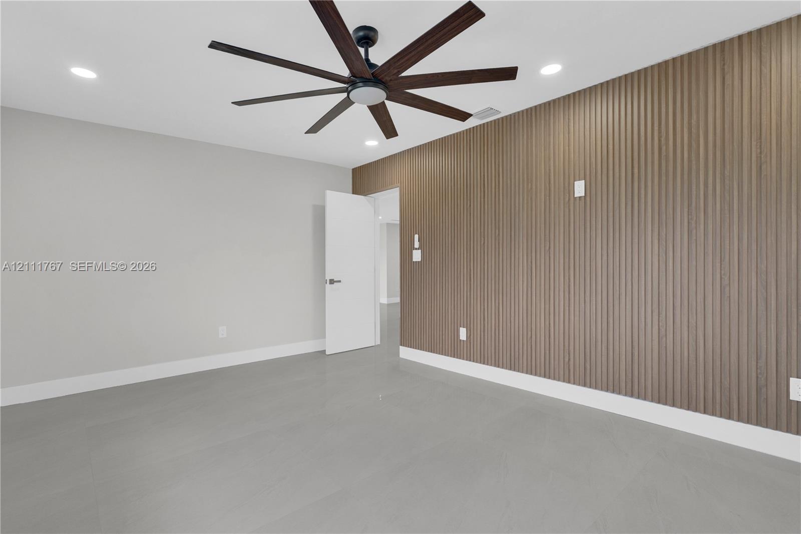 17640 Sw 52nd Court Property Photo 44
