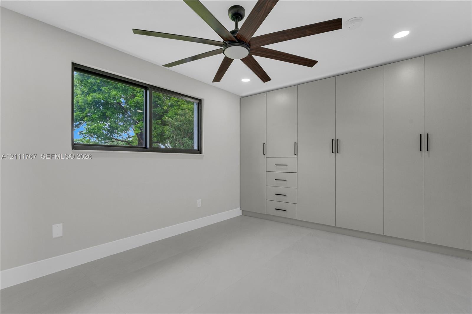 17640 Sw 52nd Court Property Photo 57