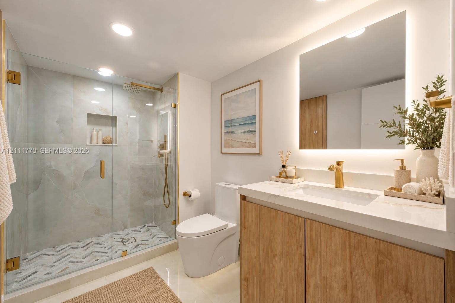 2200 S Ocean Lane 2204 Property Photo 14