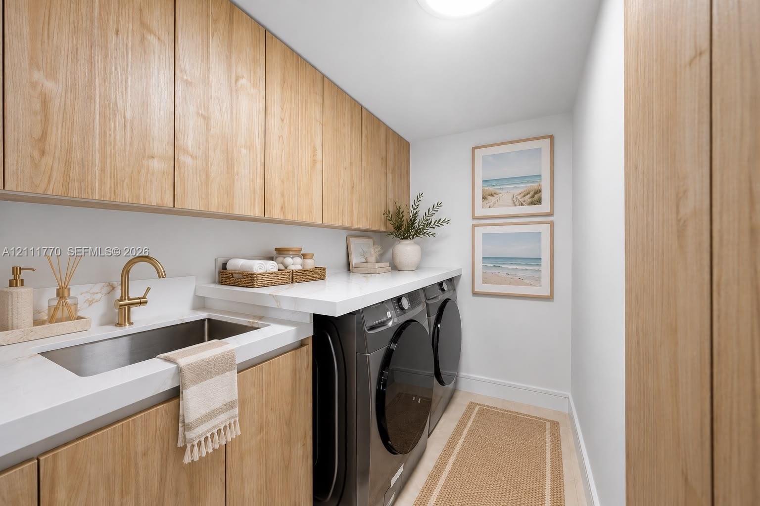 2200 S Ocean Lane 2204 Property Photo 15