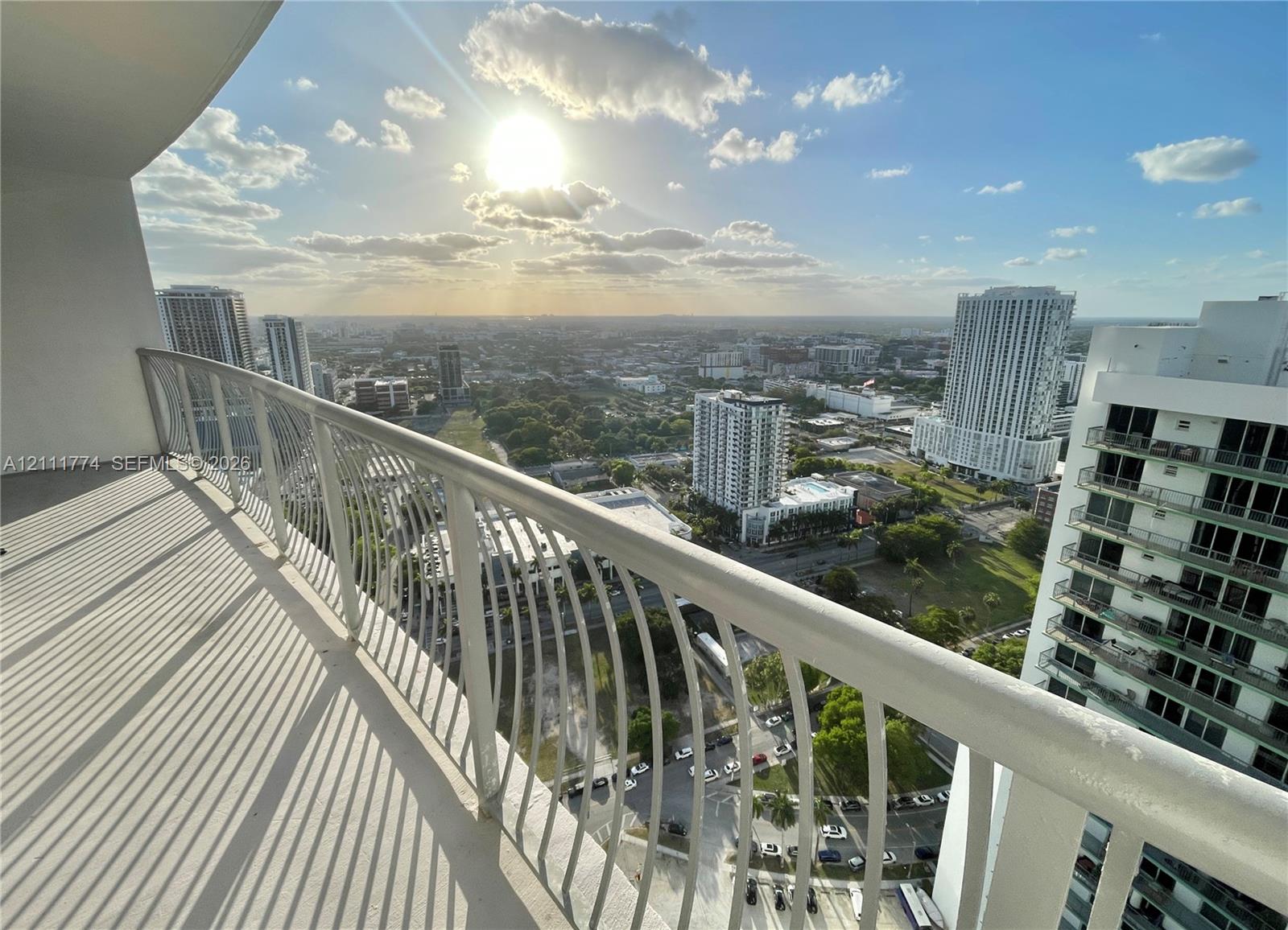 1750 N Bayshore Drive 3911 Property Photo 1