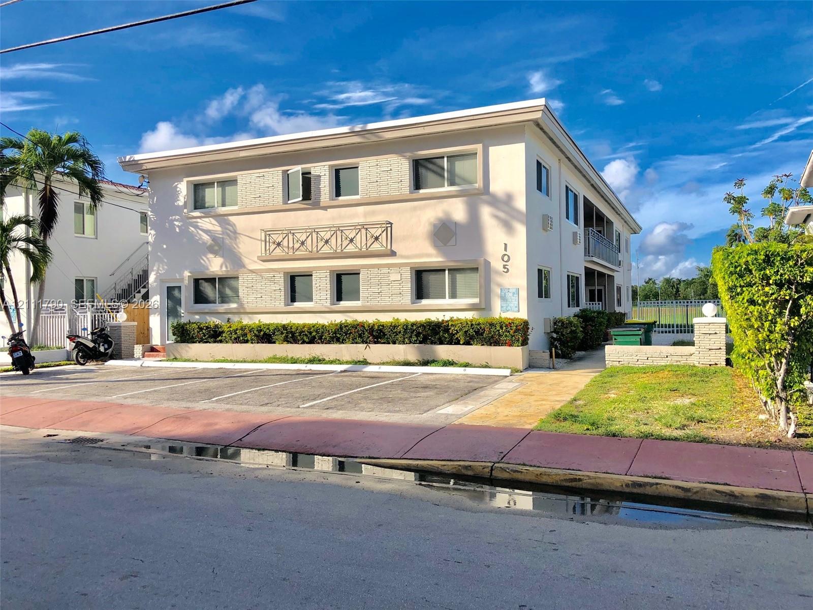 105 S Shore Drive 5 Property Photo 1