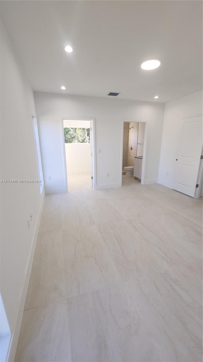 2914 Nw 57th Street 2914 Property Photo 19