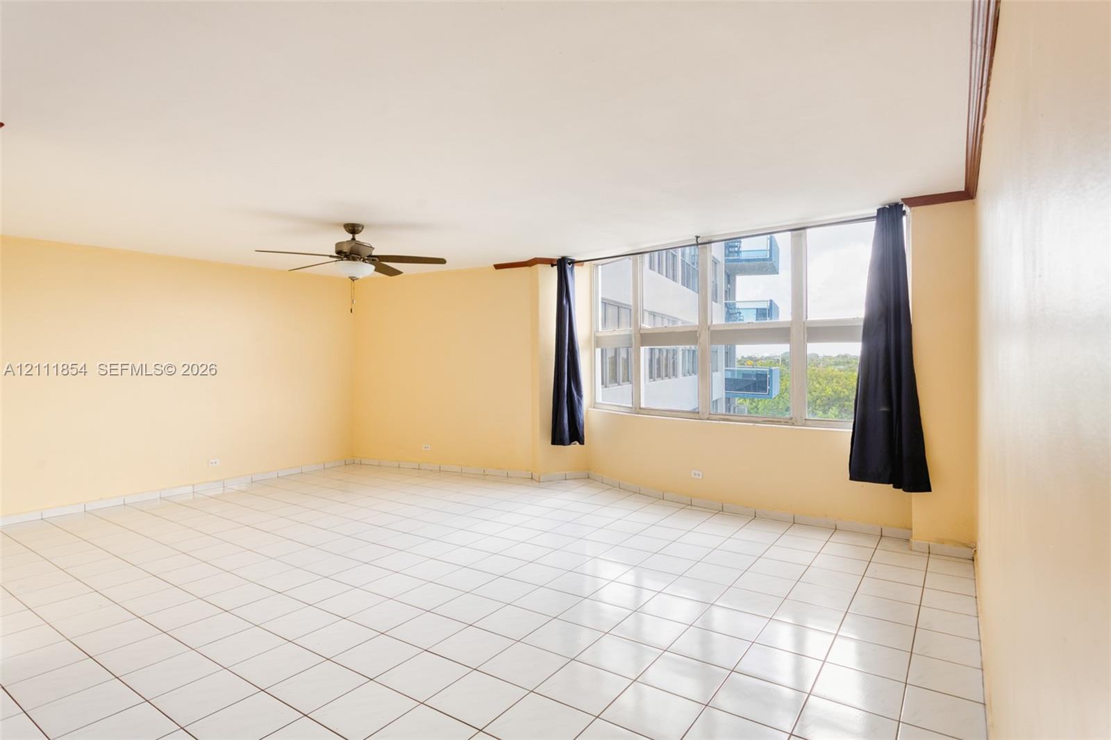 7441 Wayne Avenue 4h Property Photo 4