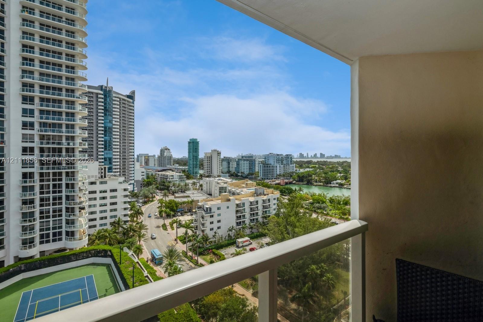6423 Collins Avenue 1602 Property Photo 17