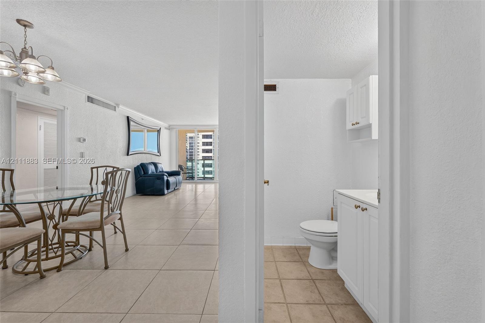 2501 S Ocean Drive 1407 Property Photo 9