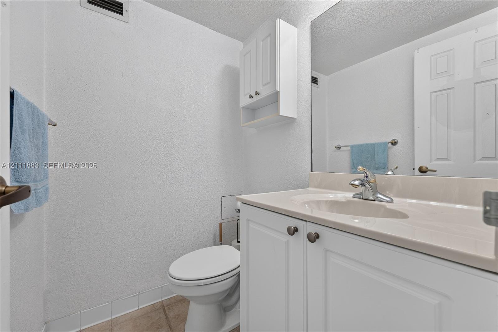 2501 S Ocean Drive 1407 Property Photo 10