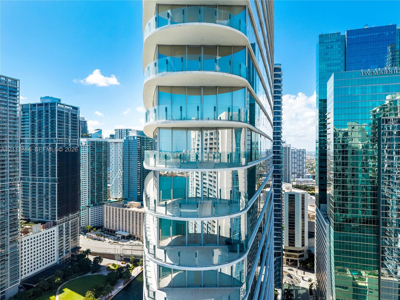 300 Biscayne Boulevard Way 3501e Property Photo 4