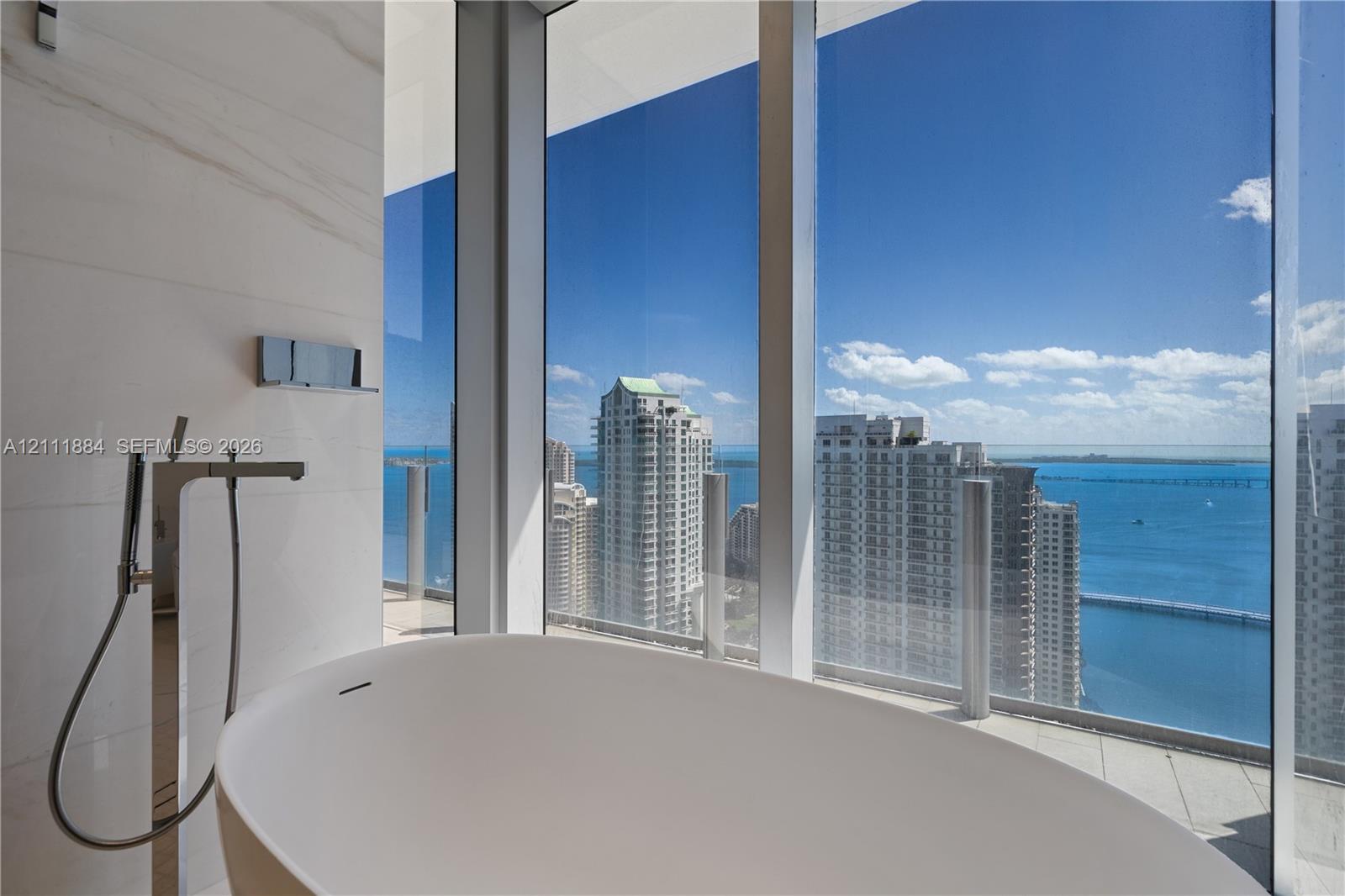 300 Biscayne Boulevard Way 3501e Property Photo 36