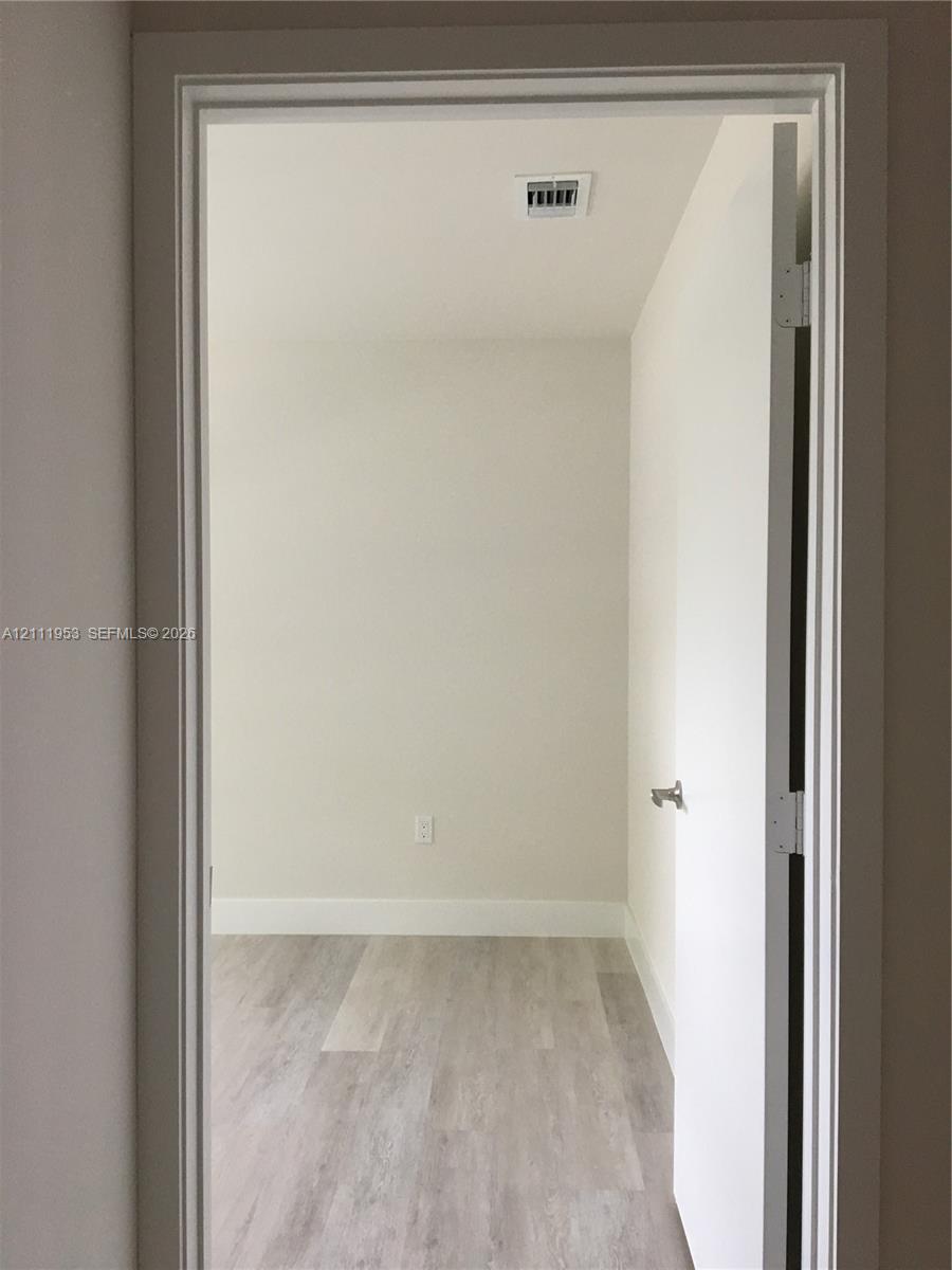 2535 Ne 193 Street 4104 Property Photo 26