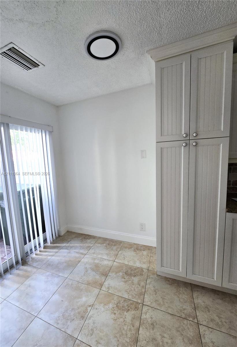 1528 Springside Terrace 1528 Property Photo 11