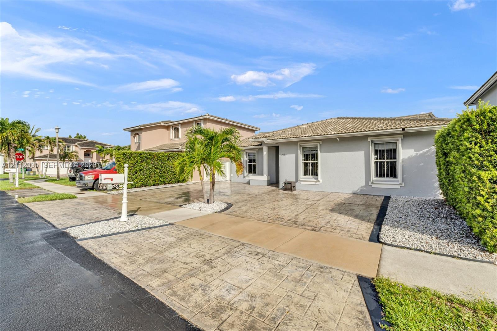 12155 SW 251st Street Property Photo 1